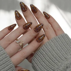 Amber Shell Press On Nails - Short Almond