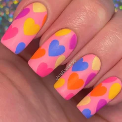 Bleeding Hearts (m272) - Nail Stamping Plate