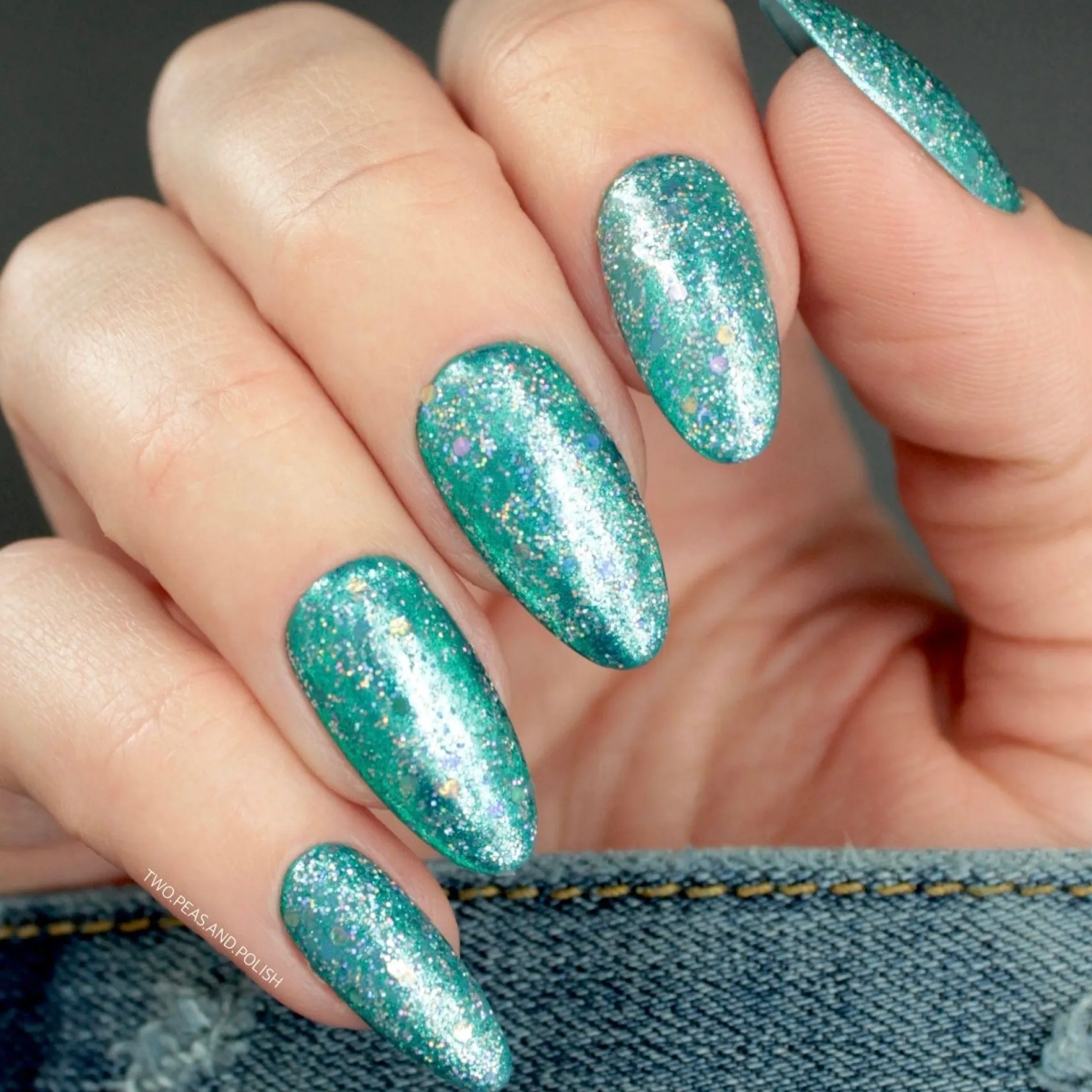 Blitz (NA038) - Teal Nail Art Glitter