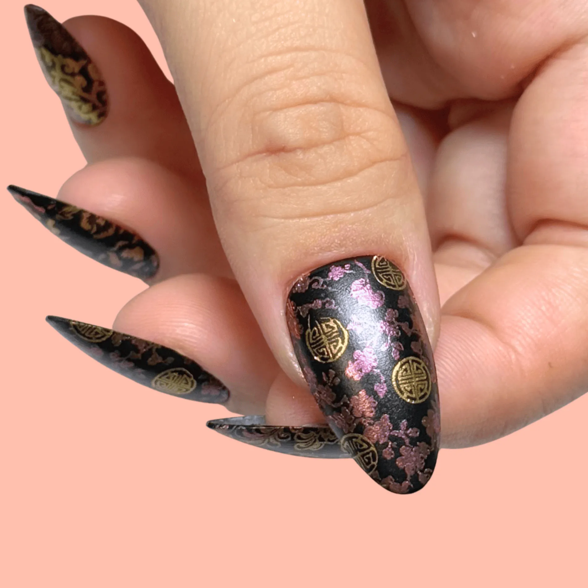 Ceremony Chic (M691) - Nail Stamping Plate