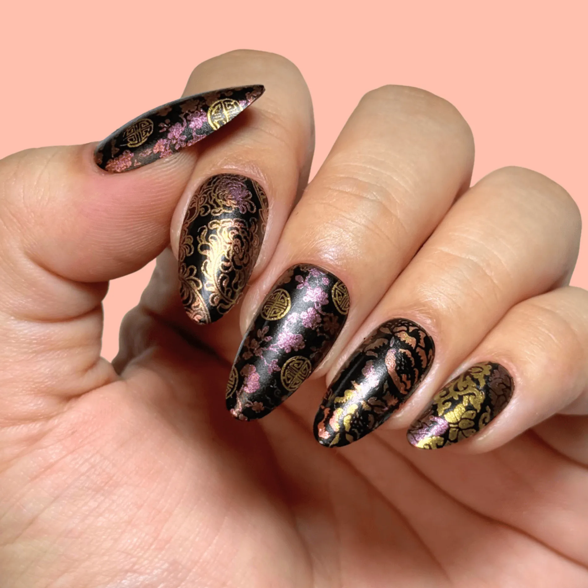 Ceremony Chic (M691) - Nail Stamping Plate