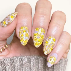 Chamomile Melody (M683) - Nail Stamping Plate