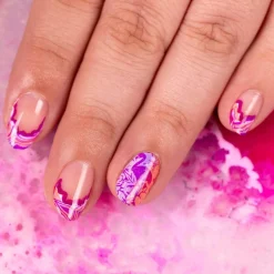 Chic Peek: Heart of Stone (BM-XL476) - Nail Stamping Plate