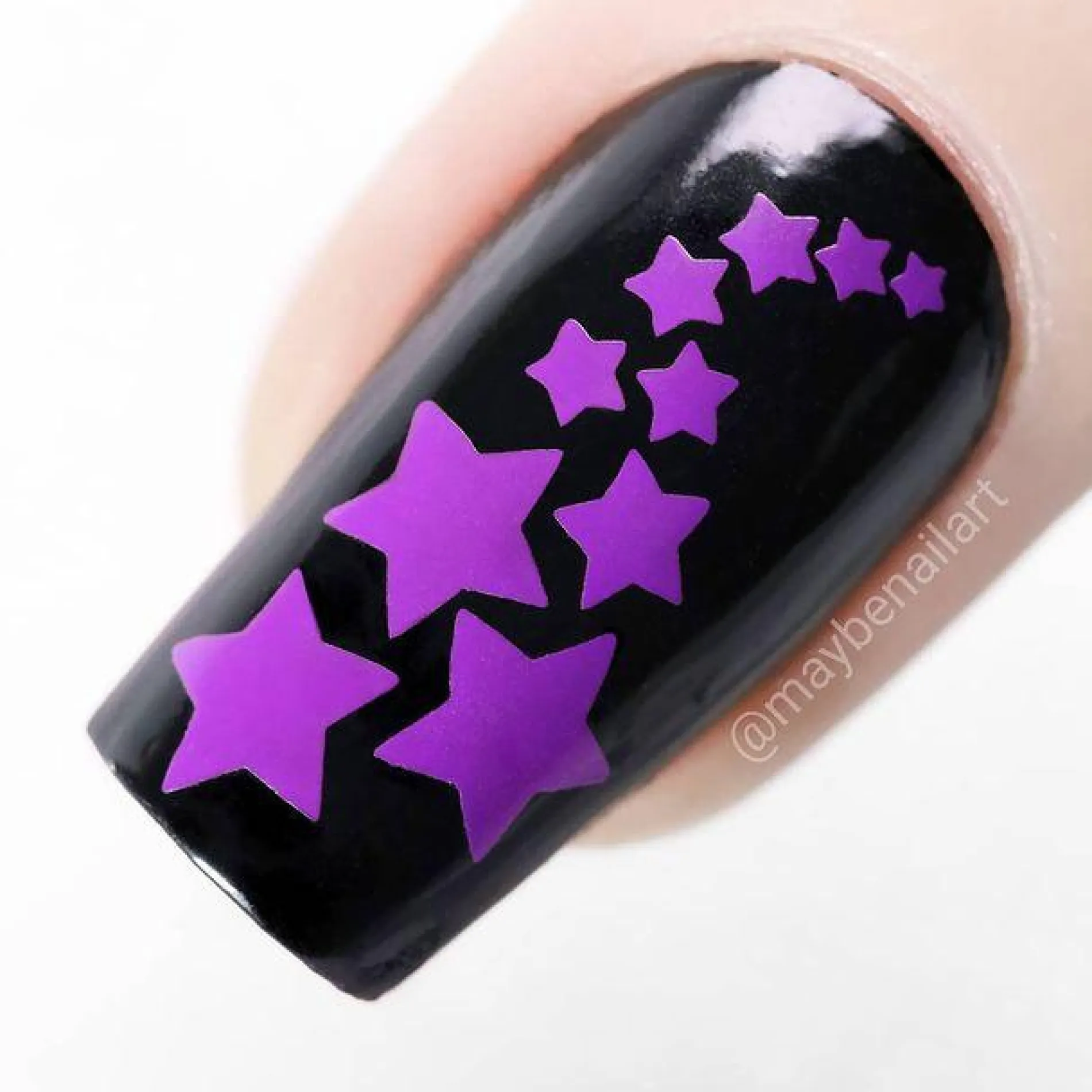Classic Beauty: Hearts + Stars (XL355) - Nail Stamping Plate