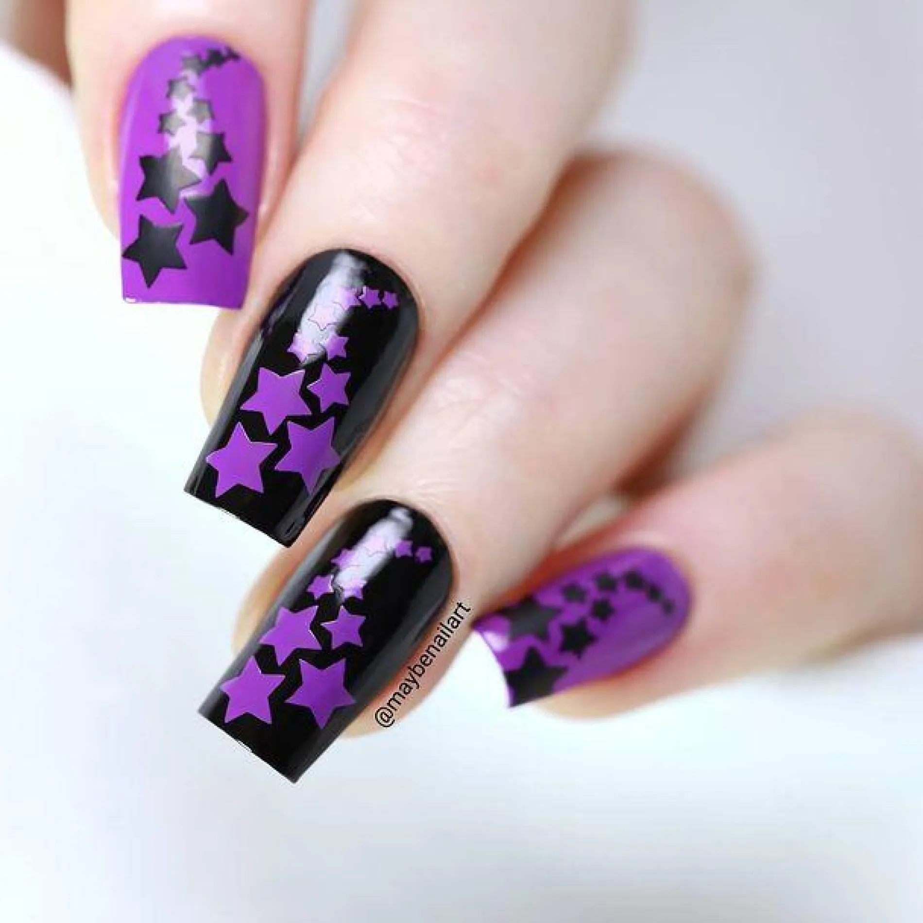 Classic Beauty: Hearts + Stars (XL355) - Nail Stamping Plate