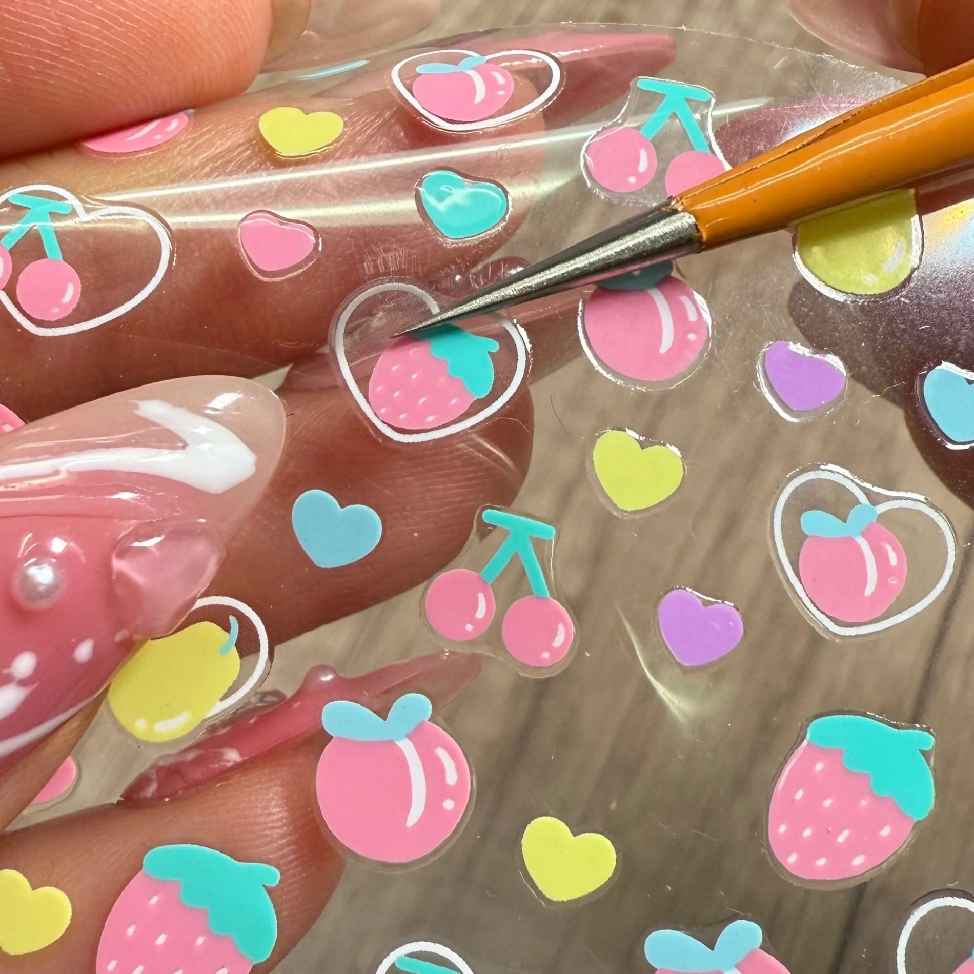Dual-Ended Nail Art Tweezer and Silicone Pusher