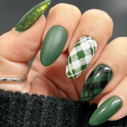 Emerald City (B514) - Dark Green Stamping Polish