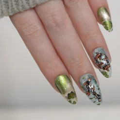 Enchanted Waters: Lotus Mirror (MXM171) - Nail Stamping Plate