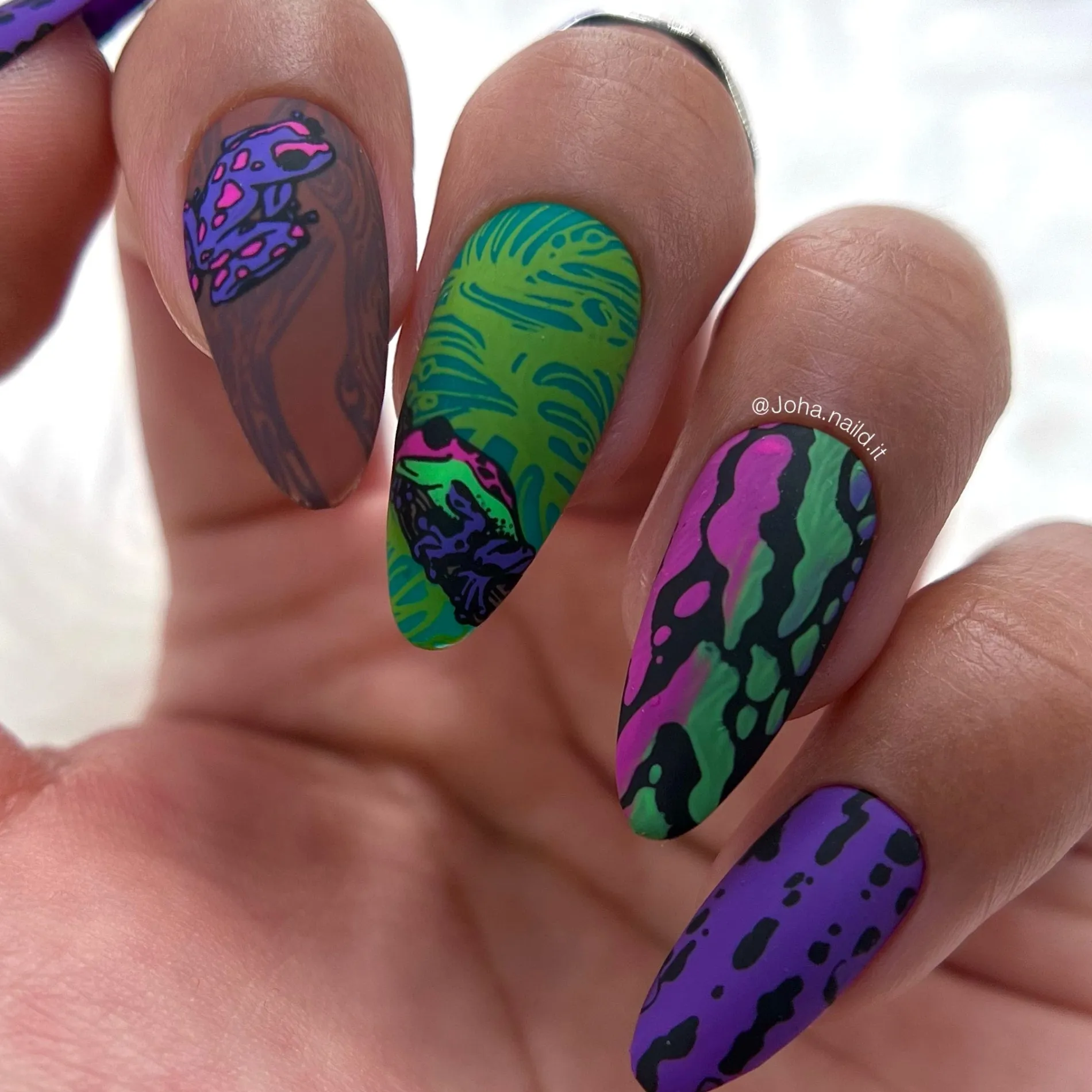 Forest Wonders: Set of 2 Nail Stamping Plates