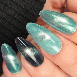 Freshwater (P195) - Light Blue Magnetic Shimmer Nail Polish