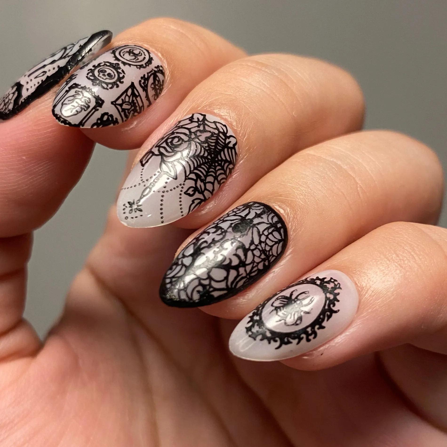 Gothic Halloween (M513-M517) - Set of 5 Nail Stamping Plates