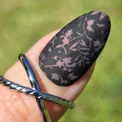 Growing Shadows (M585) - Nail Stamping Plate