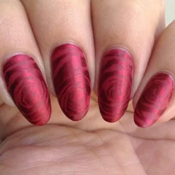 Grow With Love (m179) - Nail Stamping Plate