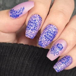 Gzhel Roses (M674) - Nail Stamping Plate