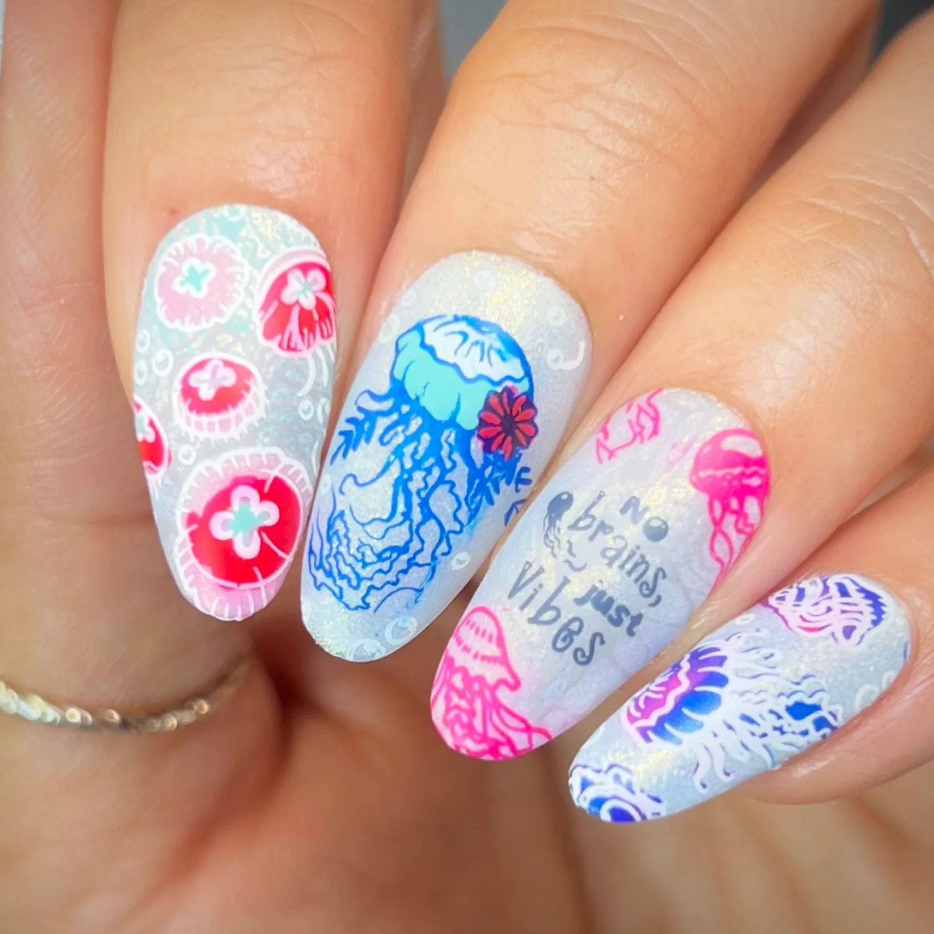 Jellyfish Bloom (M486) - Nail Stamping Plate
