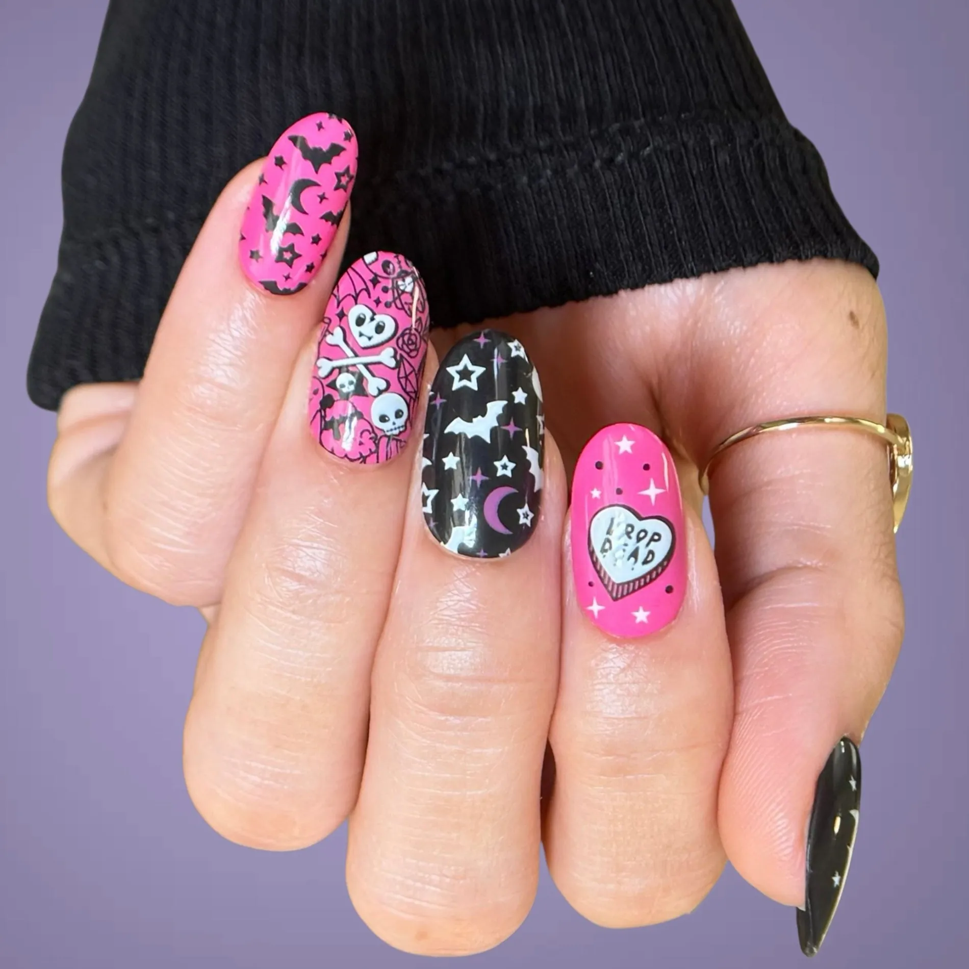 Kawaii Creepies Press On Nails - Short Round