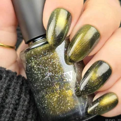 Lost in Space: Alien Energy (P189) - Green Gold Magnetic Nail Polish