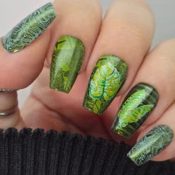 Lush Layers (M610) - Nail Stamping Plate