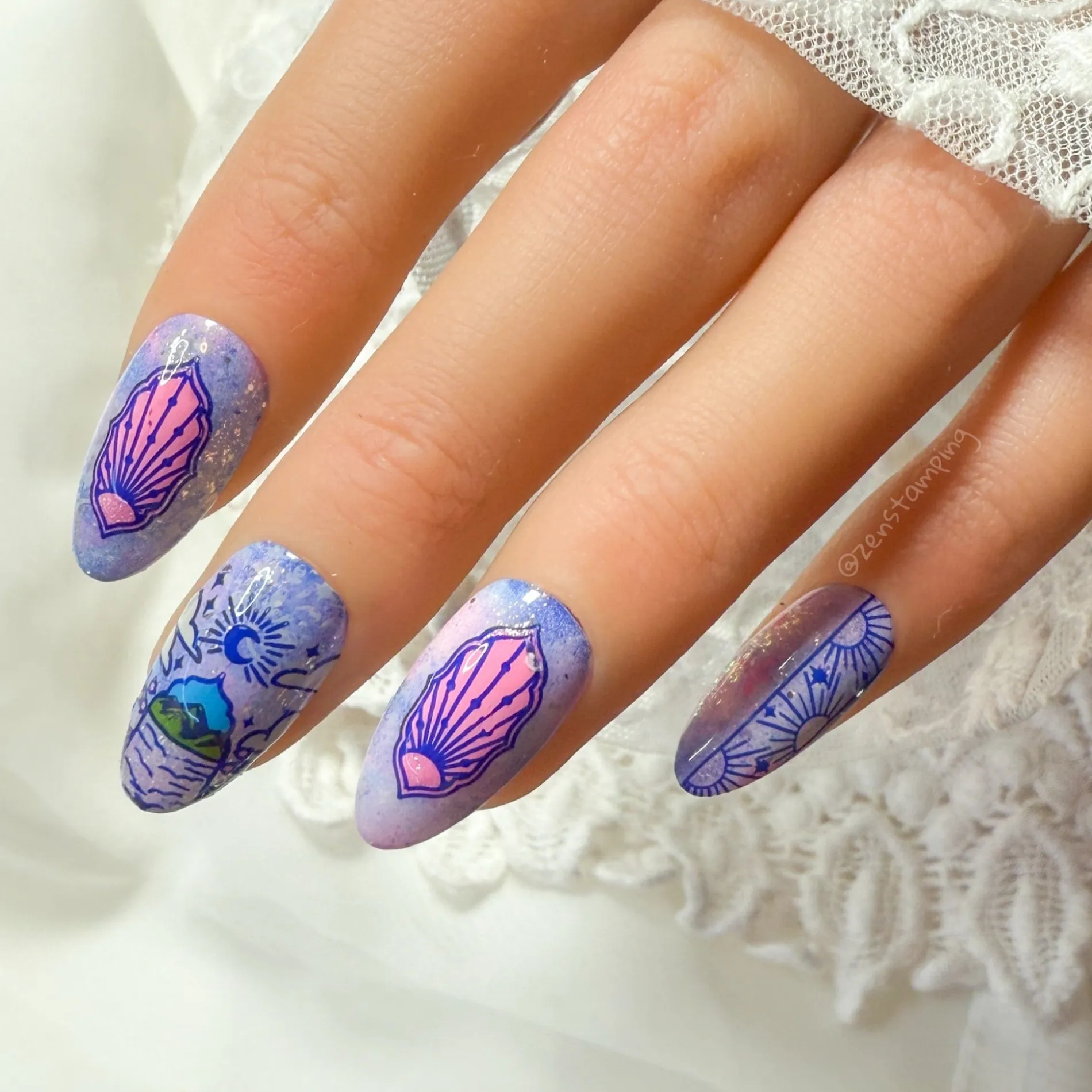 Magic Portals: Ethereal French (MXM142) - Nail Stamping Plate