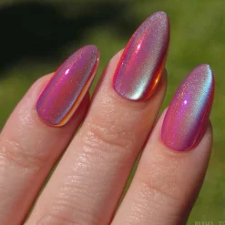 Magnetic Angel Press On Nails - Medium Almond