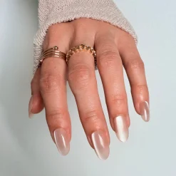 Magnetic Pearl Press On Nails - Short Round