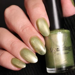 Mermaid Mirage: Electric Algae (P182) - Soft Lime Green Magnetic Nail Polish