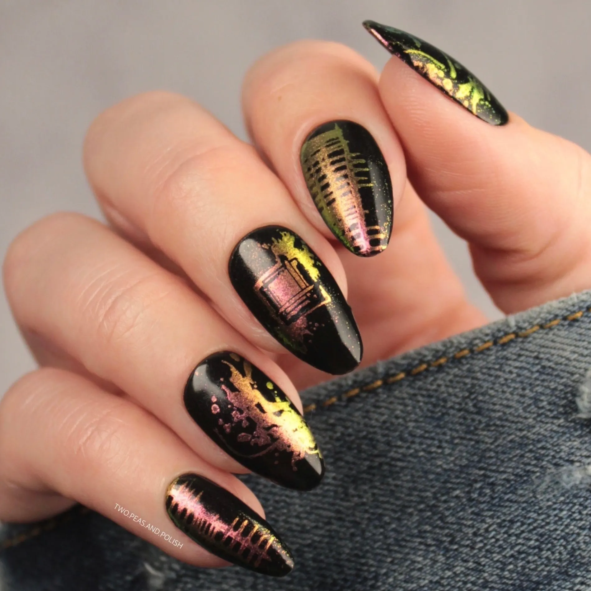 Twilight (NA040) - Fall Duochrome Nail Art Powder