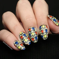 Wall Flowers (M580) - Nail Stamping Plate
