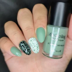 Withered Beauty: Cursed Vines (B559) - Green Pearl Cream Stamping Polish