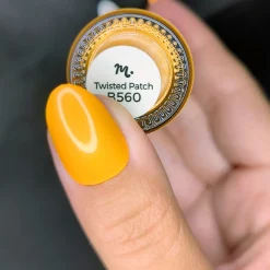 Withered Beauty: Twisted Patch (B560) - Orange Pearl Cream Stamping Polish